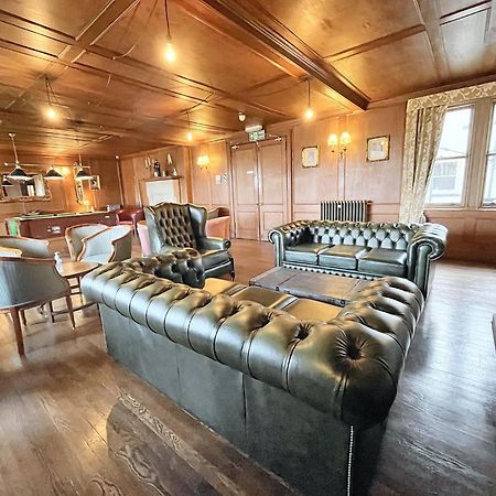 Grey Harlings Rooms แองกัส ภายนอก รูปภาพ