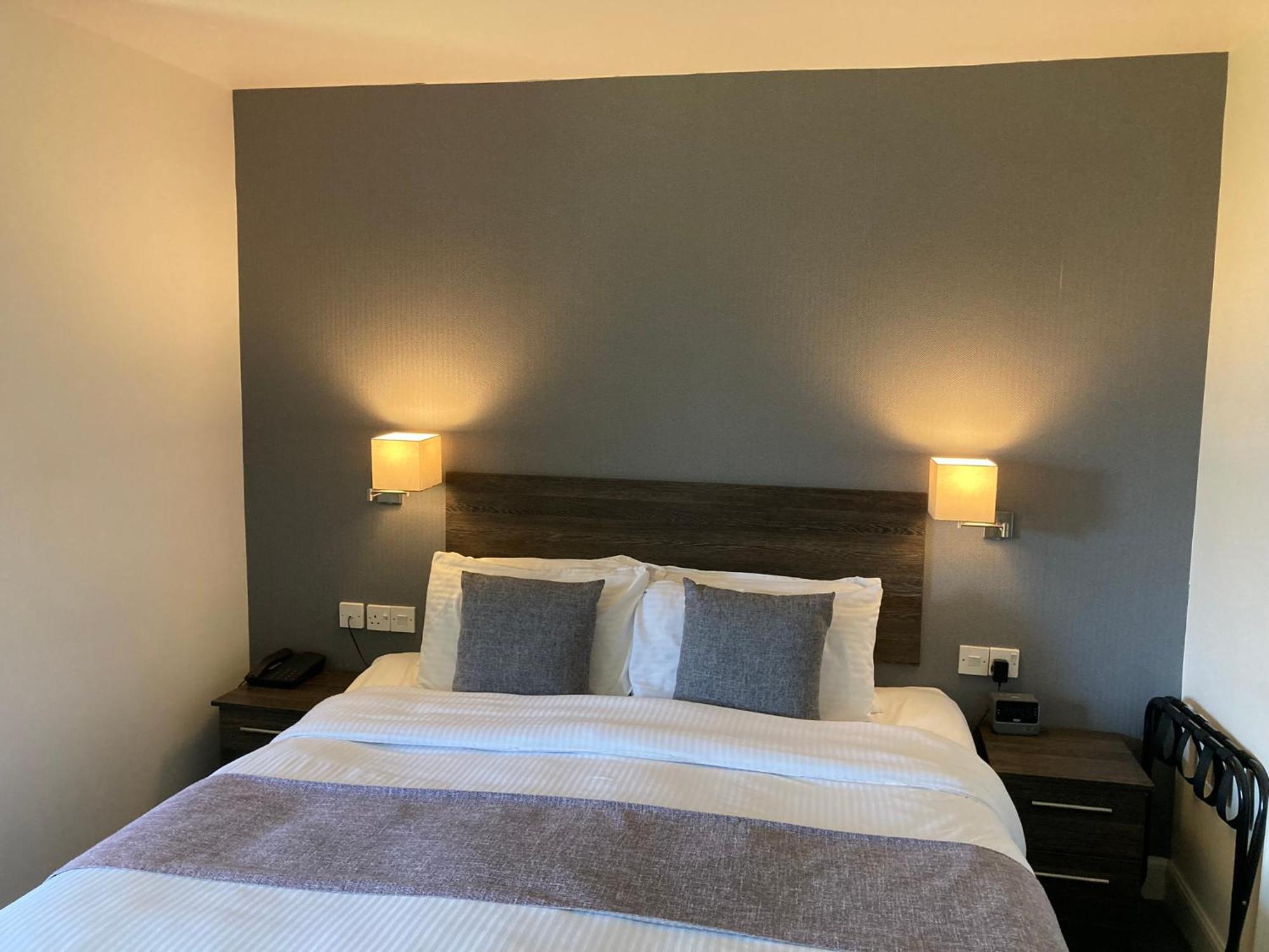 Grey Harlings Rooms แองกัส ภายนอก รูปภาพ