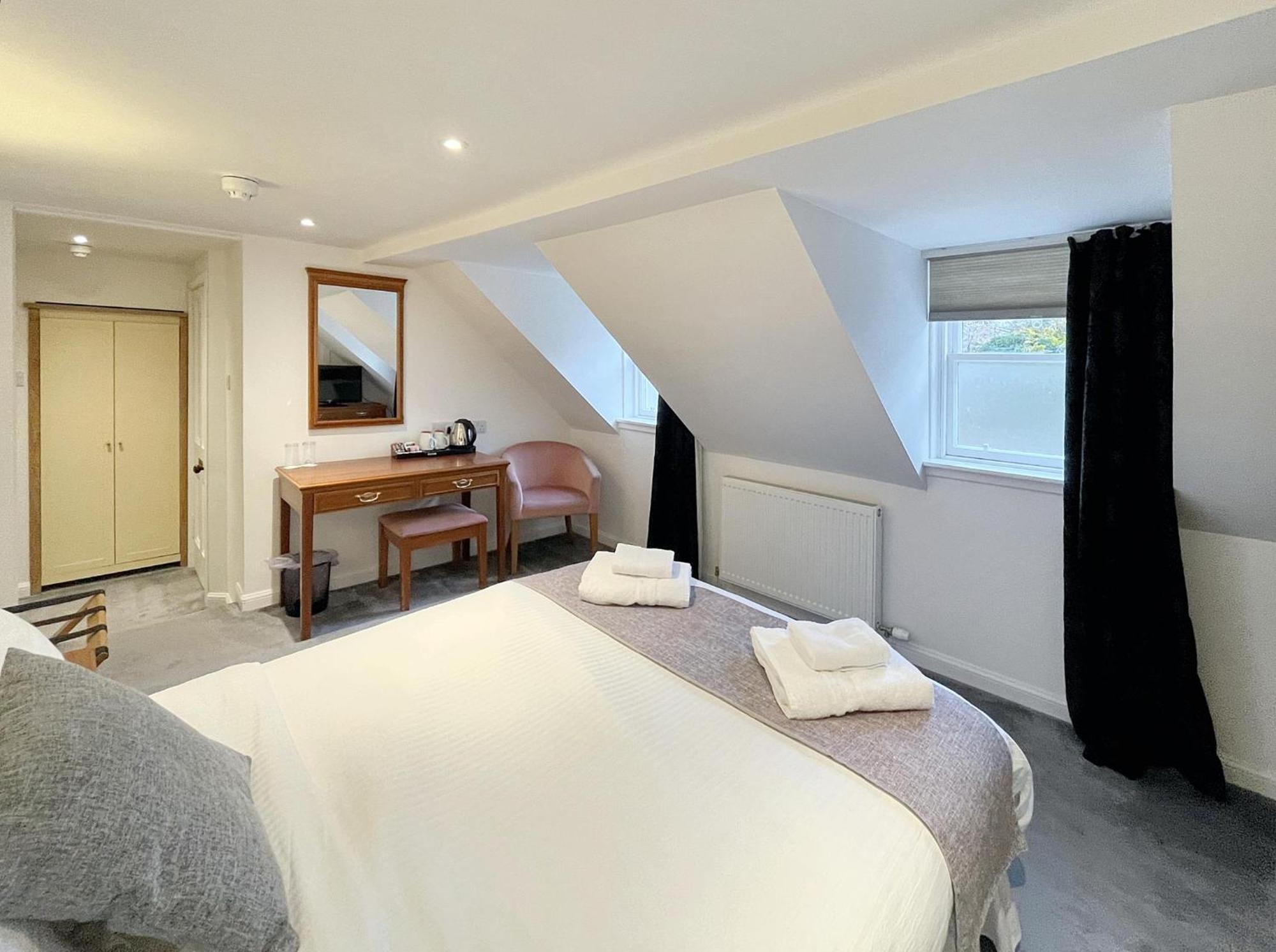 Grey Harlings Rooms แองกัส ภายนอก รูปภาพ