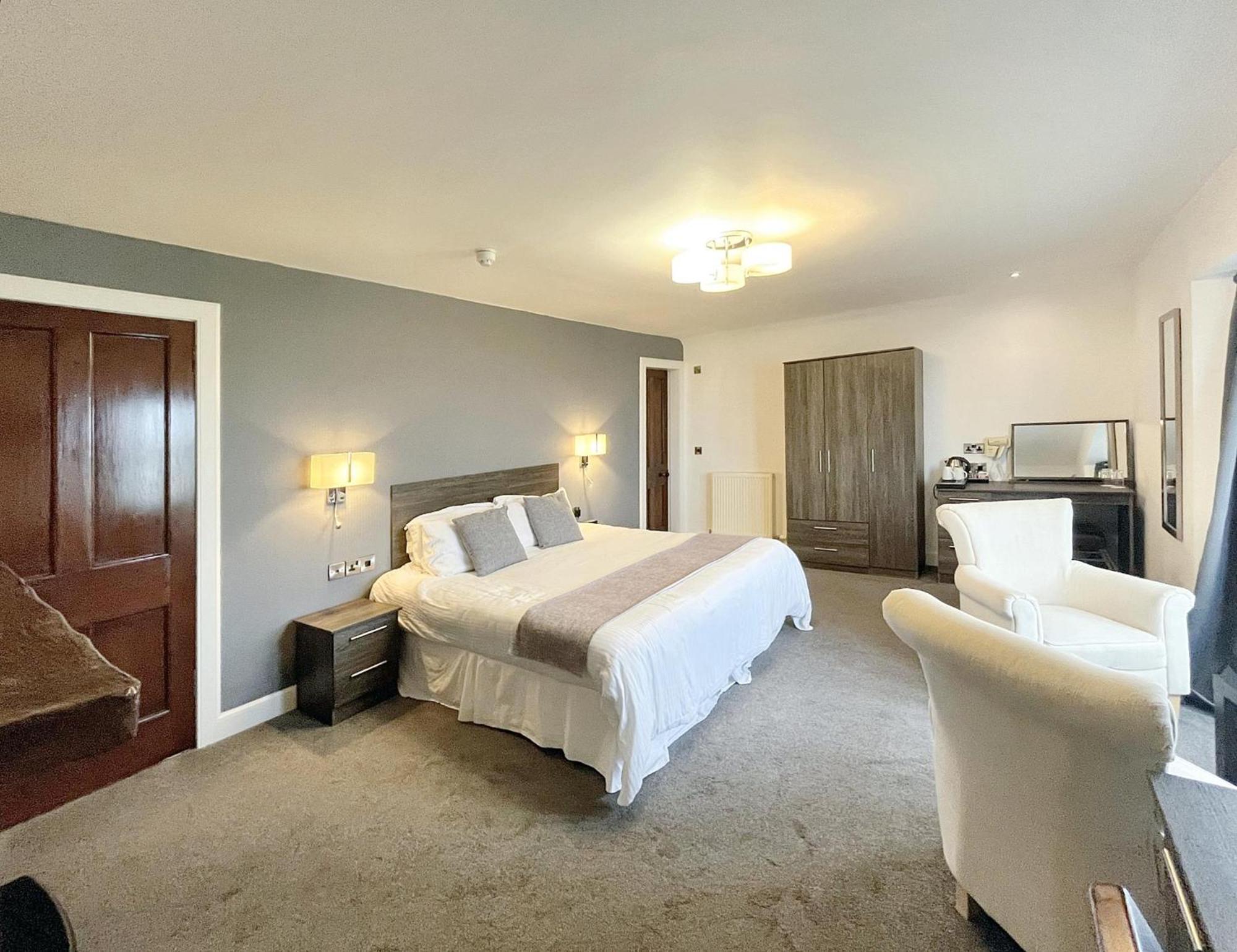 Grey Harlings Rooms แองกัส ภายนอก รูปภาพ